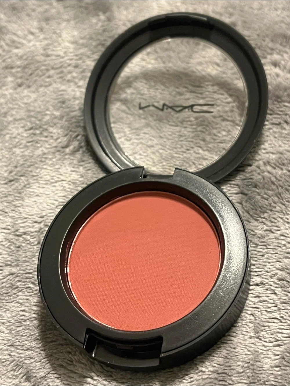 MAC Cosmetics mac sheertone
